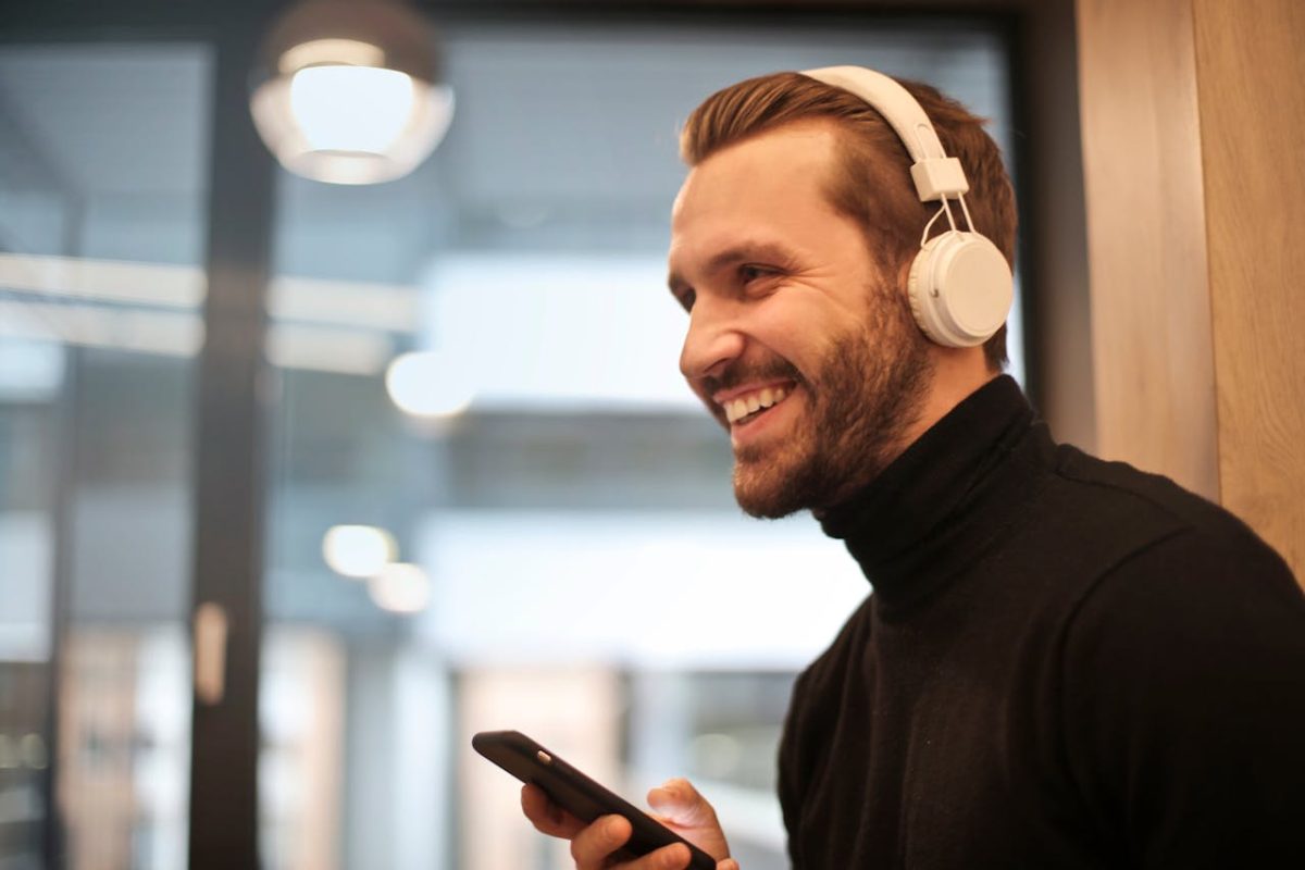 Top 3 gadgeturi smart în topul preferințelor tinerilor din toată lumea