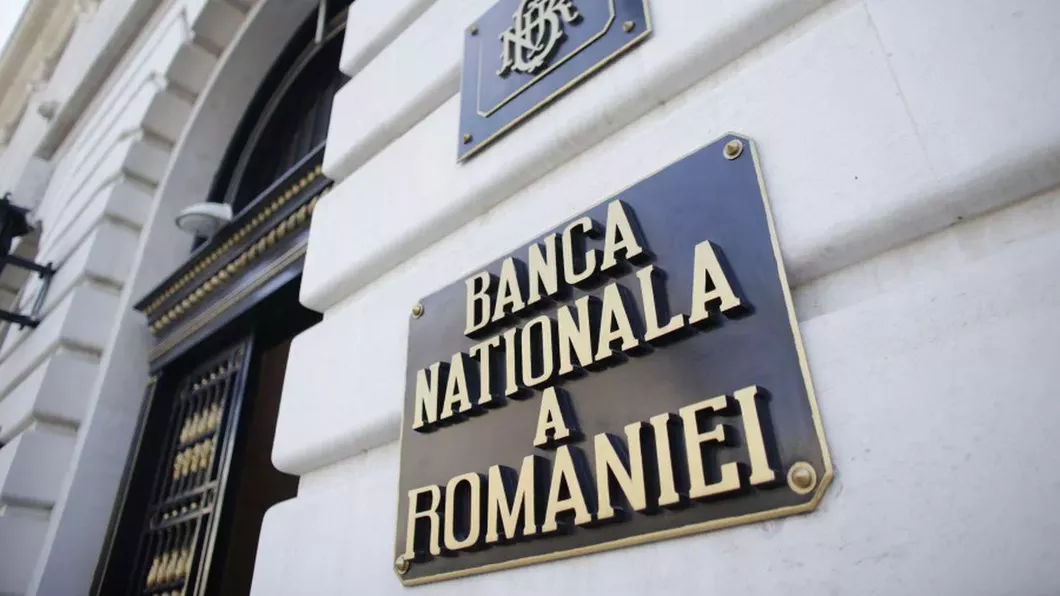 Veste bună pentru românii cu credite! BNR a decis scăderea ratei dobânzii