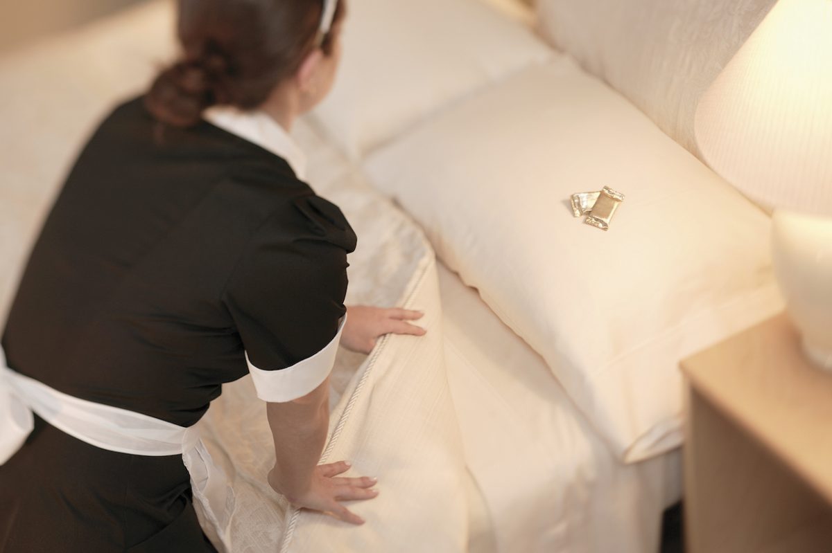 Ce a găsit o cameristă în camera de hotel, a unui cuplu de pensionari:„N-am mai văzut așa ceva în viața mea”