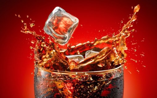 Secretele din spatele băuturii carbogazoase preferate de mii de români. Detaliul care provoacă dependență