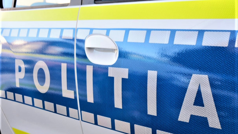 Un adolescent de 16 ani a fost arestat preventiv pentru tâlhărie. Băiatul a atacat în 20 de minute trei tineri pe stradă, cu un cuțit, cu scopul să îi jefuiască 