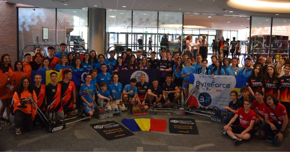Trofeul vine în România! Alianța echipelor de robotică Iași – Ploiești a câștigat locul 1 la Maryland Tech Invitational 2024, SUA