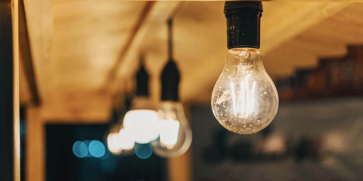 Guvernul anunţă noi măsuri de plafonare pe o piaţă esenţială din energie