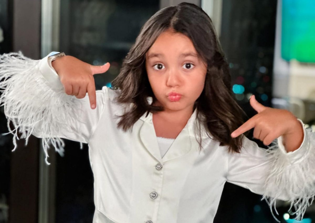 Eva Măruță debutează și în muzică. Prima ei melodie va fi în duet cu mama ei, Andra