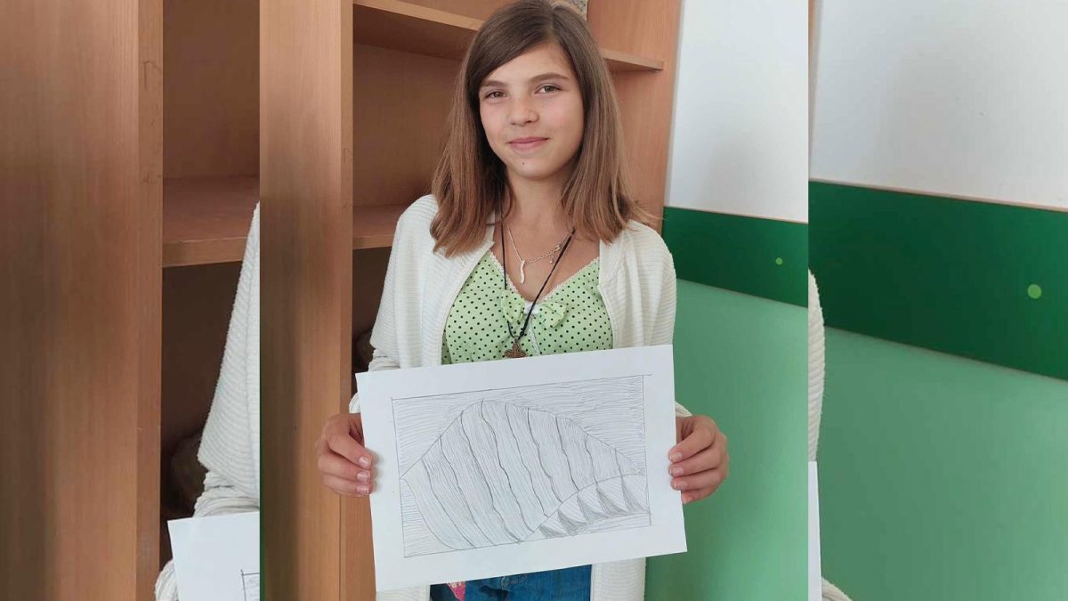 Ați văzut-o? O fată de 14 ani a dispărut! Persoanele care dețin și pot oferi informații sunt rugate să sune la 112