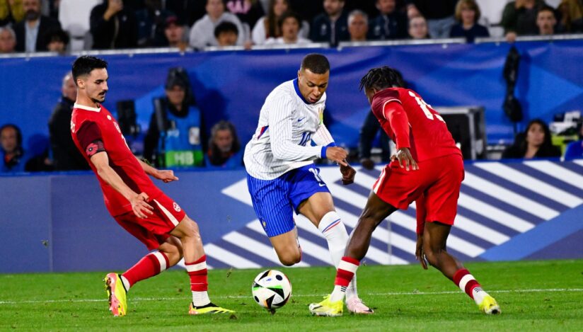 Selecționata Franței s-a calificat în sferturile de finală ale Campionatului European de fotbal după ce a învins echipa Belgiei cu scorul de 1-0