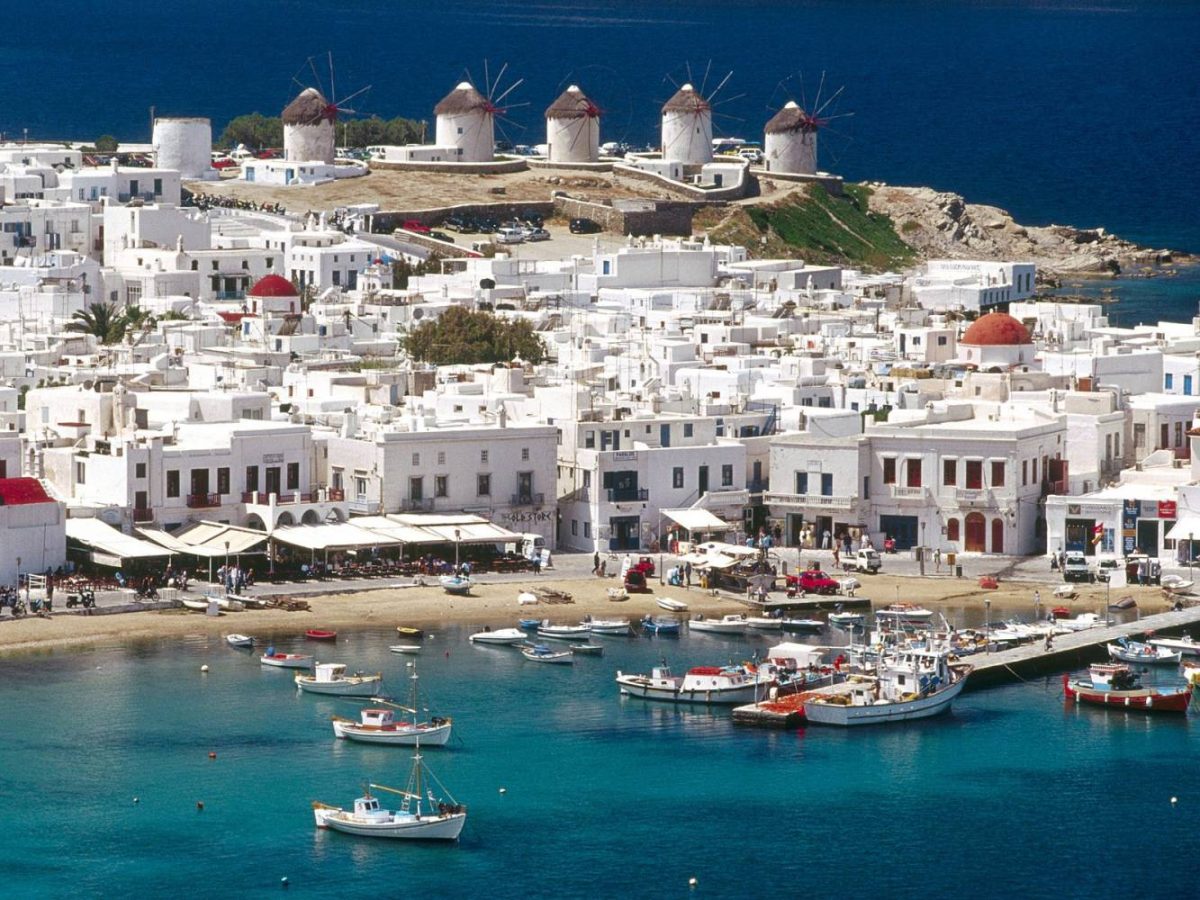 Atenționare pentru cei care vor să plece în Grecia! Această destinație turistică se închide din cauza unui nou val de caniculă