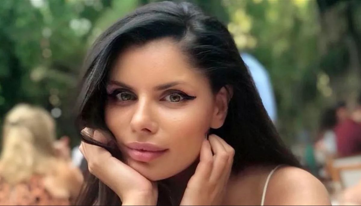 Ileana Lazariuc s-a pozat în rochie mulată, fără sutien. Ce i-au transmis admiratorii