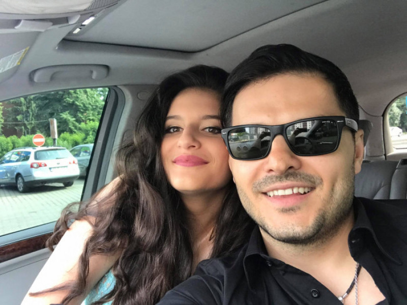 Fiica lui Liviu Vârciu neagă că ar sta încă pe banii părinților. Din ce își câștigă traiul Carmina