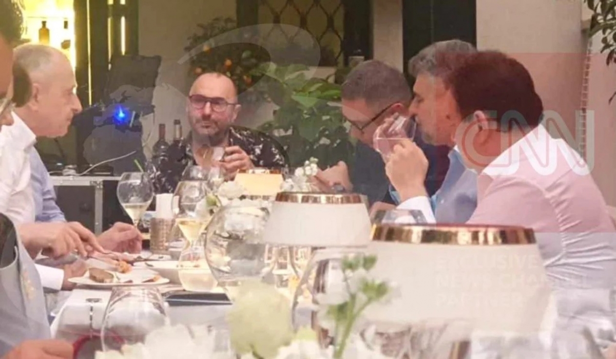 Marcel Ciolacu, Mircea Geoană, Victor Ponta, la aceeaşi masă, la restaurant. Reacția PNL