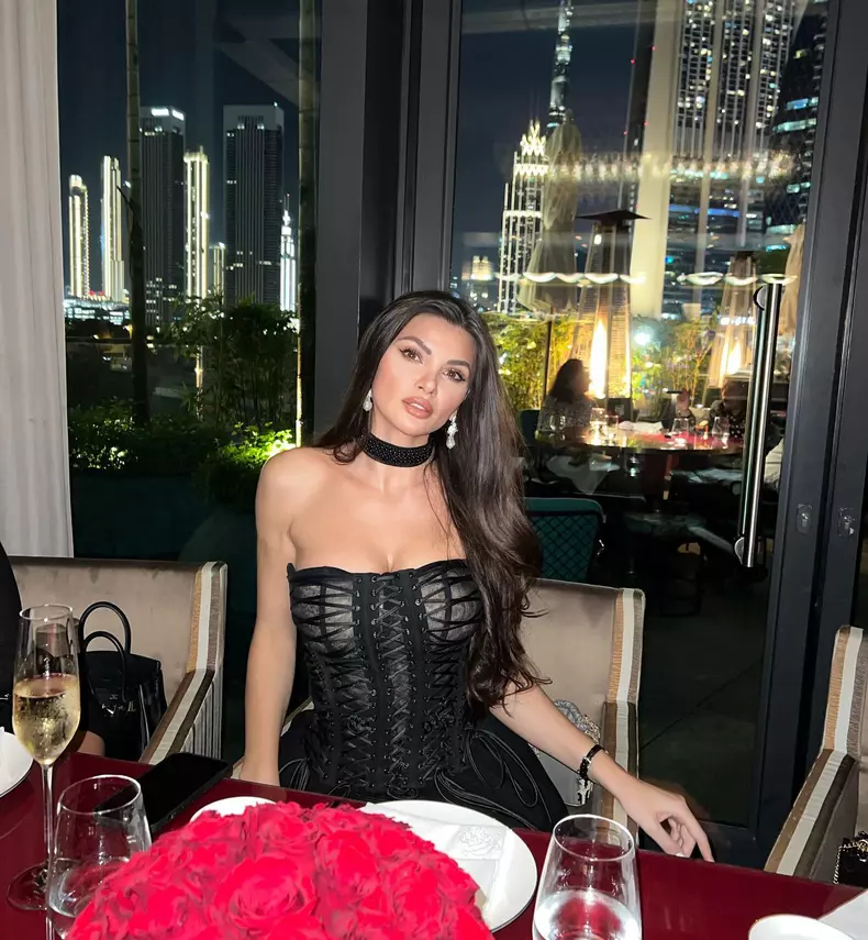 Ramona Gabor s-a dat de gol. Unde a lucrat când s-a mutat în Dubai, în urmă cu 13 ani: „Pe vremea aceea se plătea mult mai bine, munceam corect”