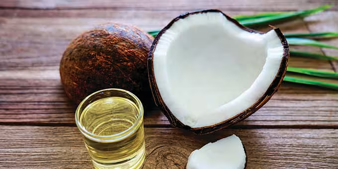Uleiul de cocos presat la rece: proprietăți naturale