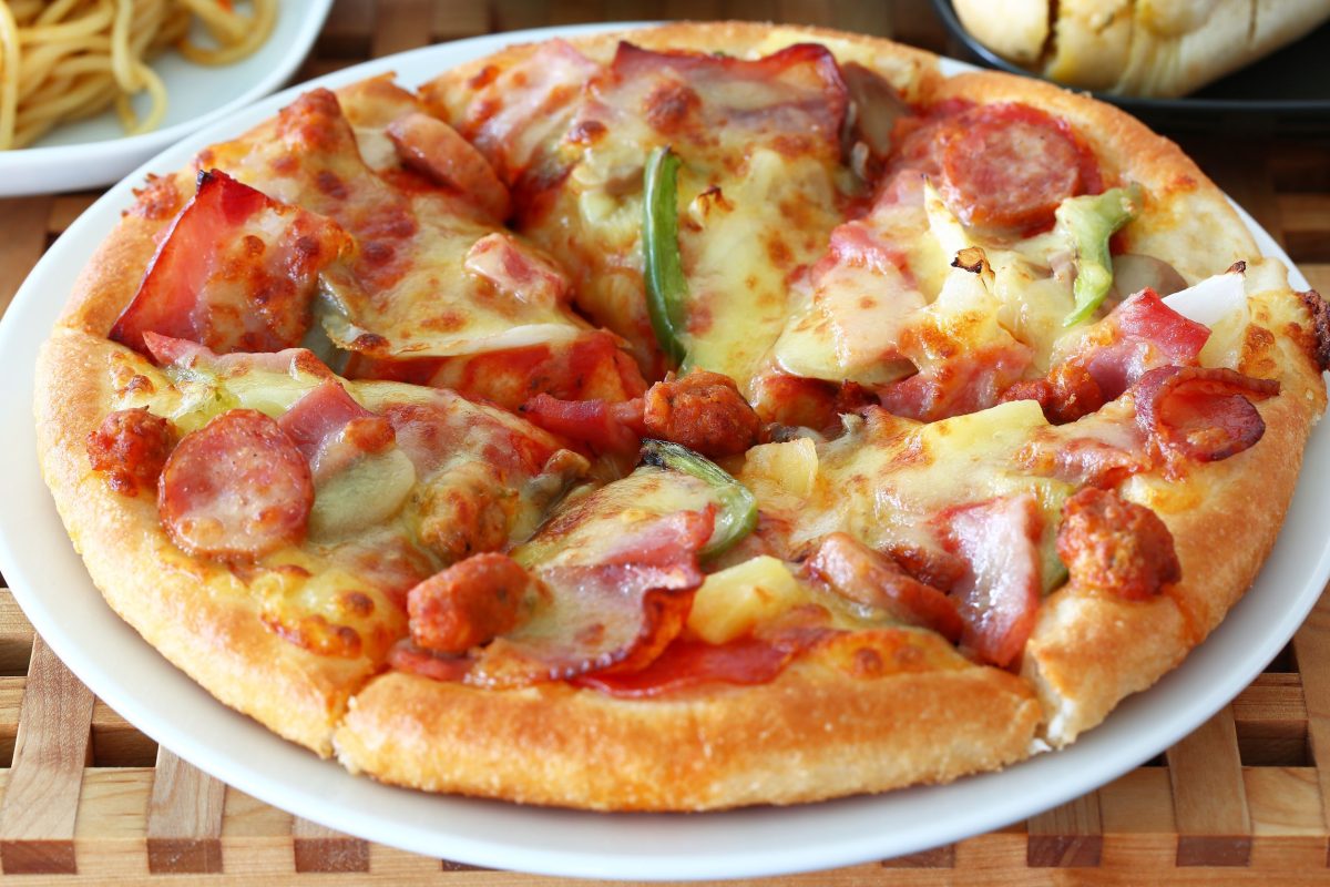 Cum poți realiza un blat de pizza perfect? Rețeta pas cu pas