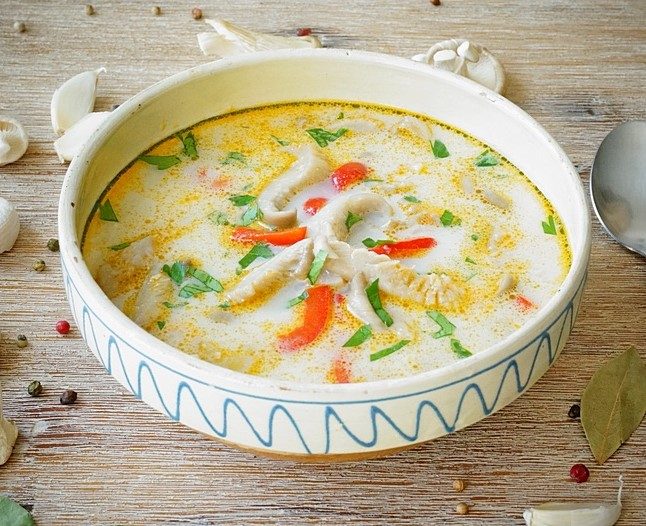 Ciorba de pleurotus – un deliciu vegetarian plin de aromă