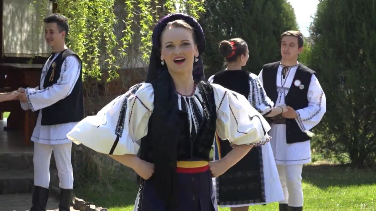 Cântăreața de muzică populară, Diana-Andreea Lupu va conduce mega proiectul Neptun Deep – VIDEO