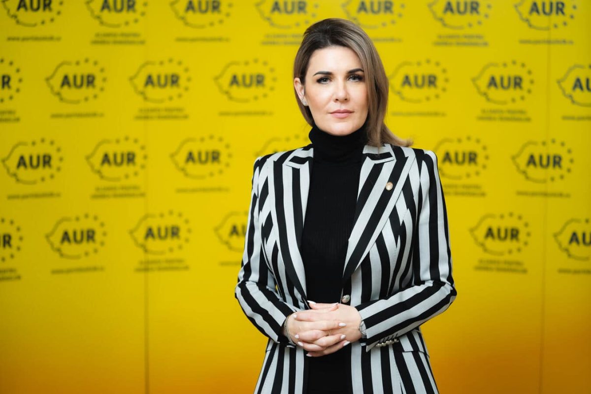 Gianina Șerban, deputat AUR: ”PSD îi minte cu nonșalanță pe seniori! Pensiile românilor rămân înghețate, în timp ce inflația crește”
