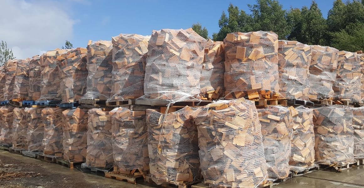 IPJ Iași cumpără lemne de foc de peste 400.000 de lei