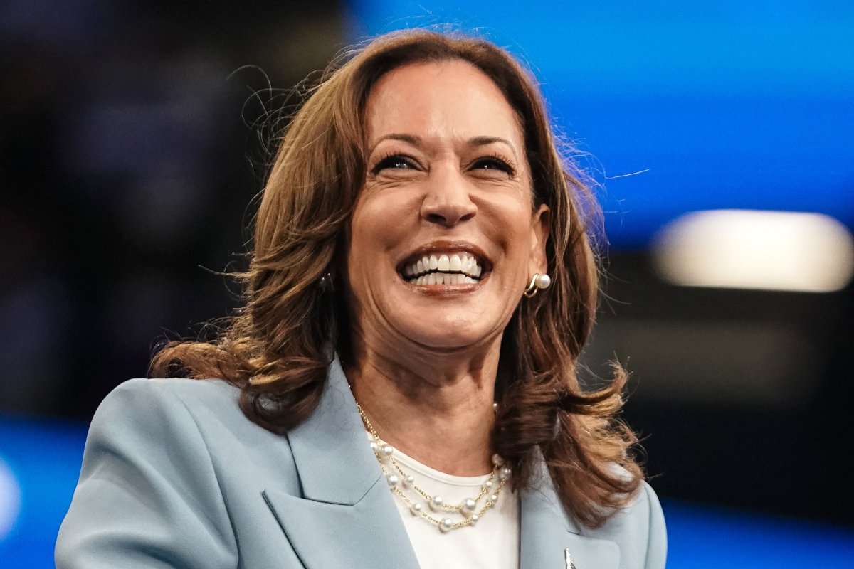 Kamala Harris a obținut numărul necesar de voturi pentru a fi oficial desemnată candidat pentru Casa Albă