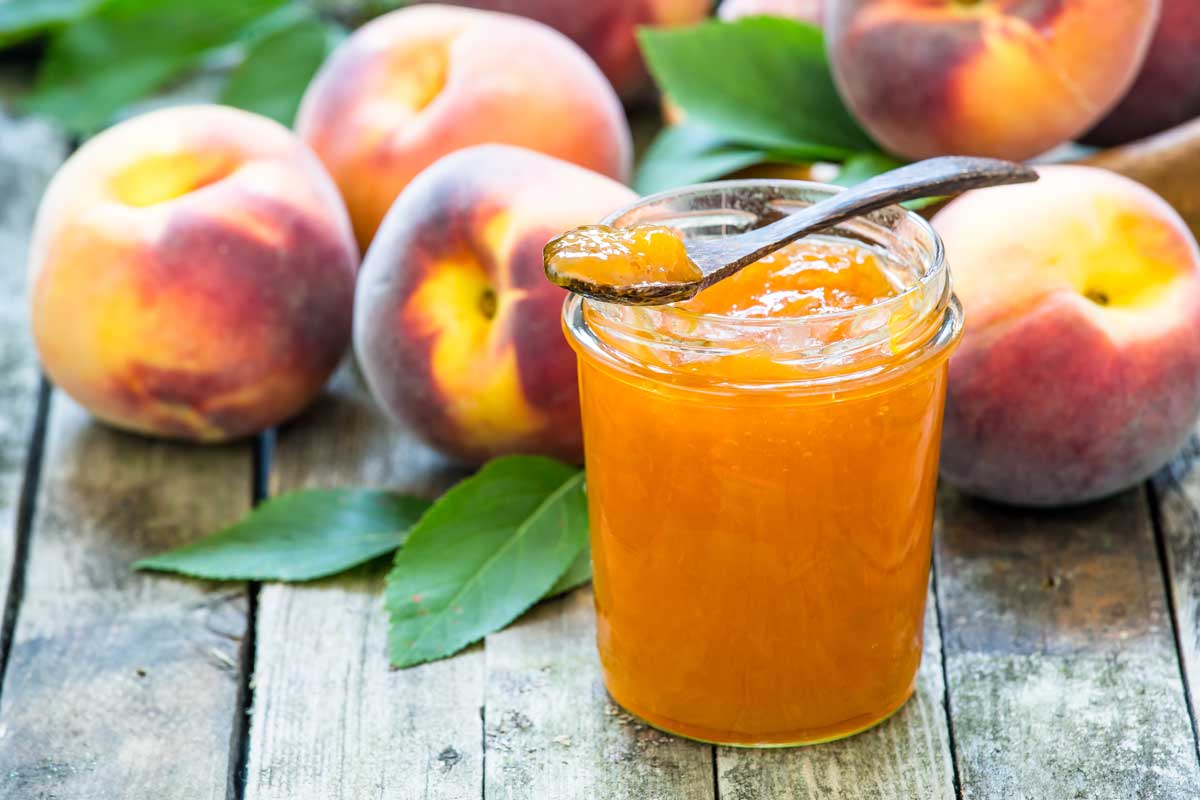 Cel mai bun gem de piersici natural. Rețeta bunicii ca pe vremuri!