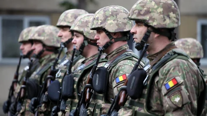 12 miliarde de dolari se împrumută România pentru a cumpăra echipament militar din SUA!