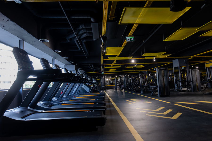 S-a deschis Stay Fit Gym la Iulius Mall Iași. Sala oferă servicii de fitness, strength, cardio, functional training, dar şi de cycling sau clase de grup