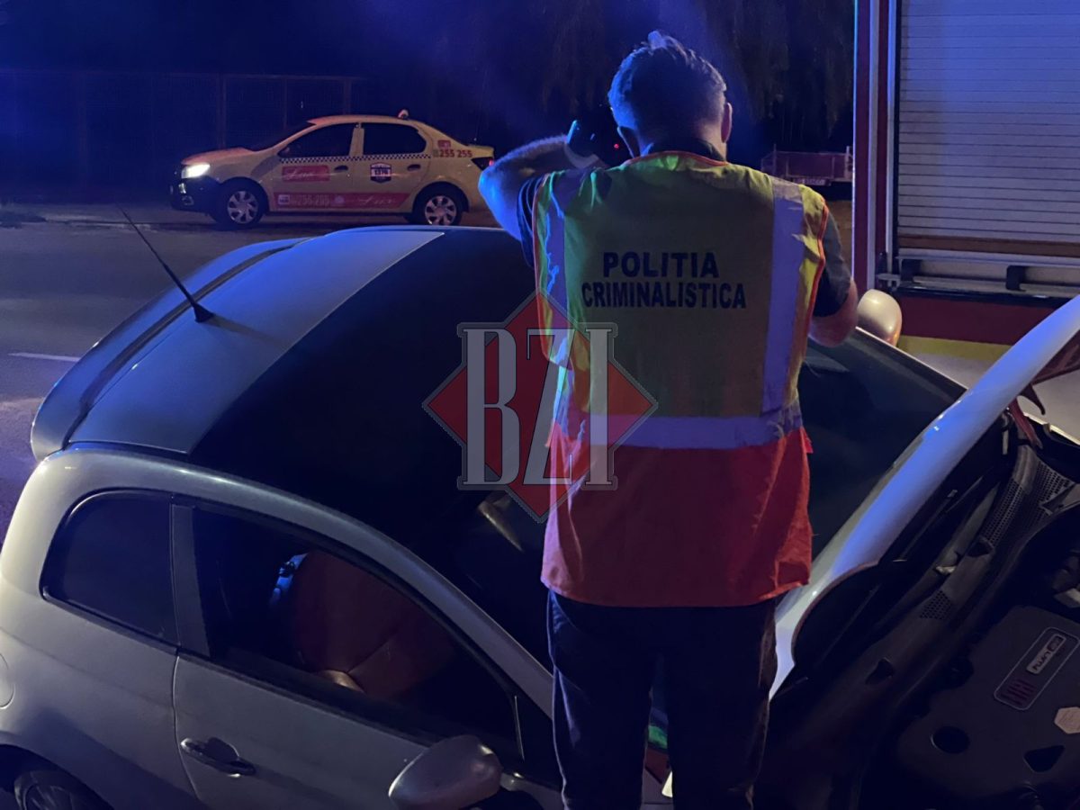 Accident rutier în CUG! Un autoturism a intrat într-un șant