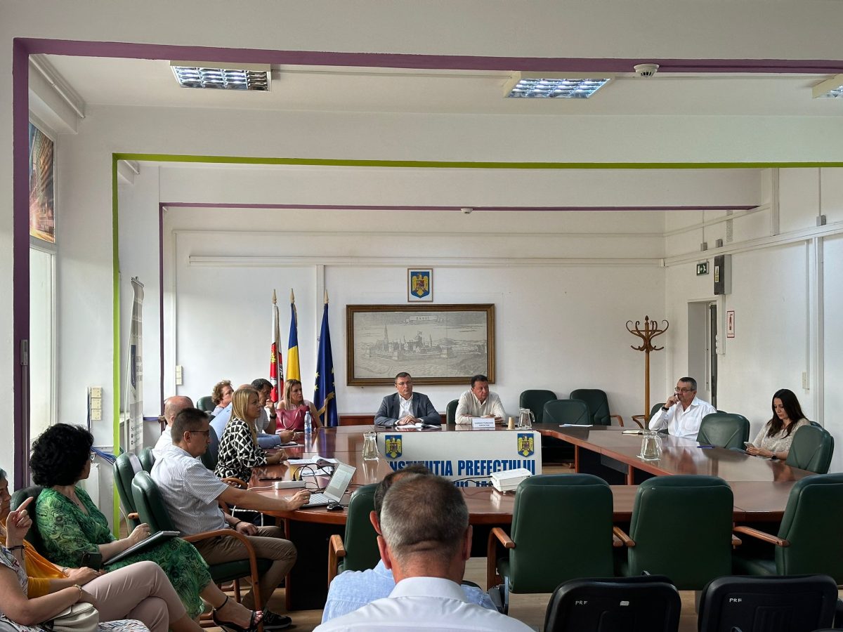 Activitate de prevenire anticorupție desfăşurată în cadrul ședinței Colegiului Prefectural al județului Iași