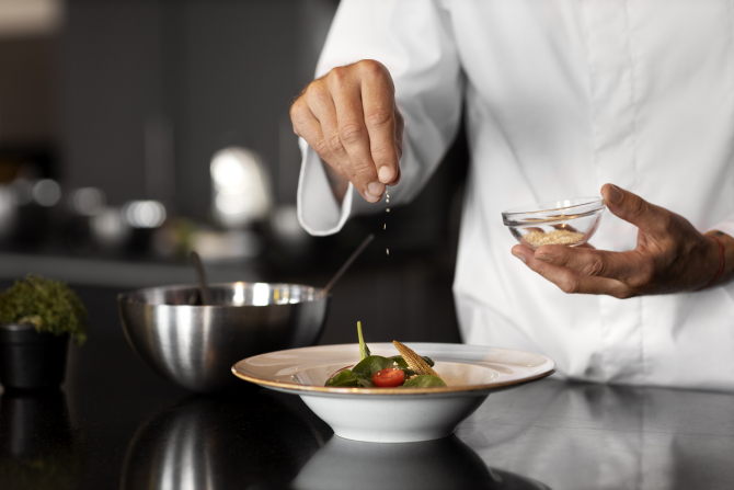 Doliu imens în gastronomie! Celebrul bucătar deținător a trei stele Michelin a murit