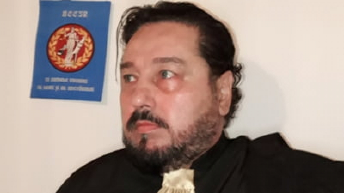 Avocatul „Casanova”a fugit din țară chiar înainte de condamnare! Bărbatul și-a terorizat iubita până s-a aruncat de la etajul 15