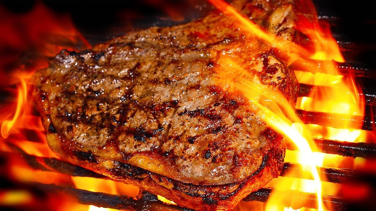 Cum faci cea mai bună ceafă de porc la grătar. Masa perfectă pentru ieșirile la iarbă verde