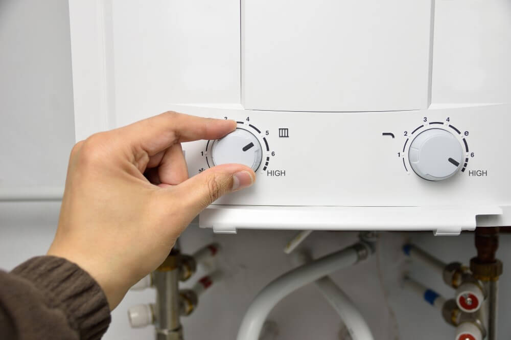 Centralele pe gaz vor fi interzise. Se dau bani de la stat pentru pompele de căldură