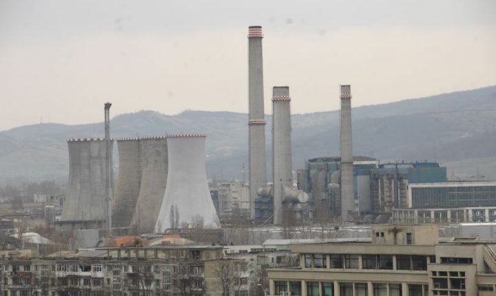 A doua încercare a primarului Mihai Chirica pentru creșterea prețului la gigacalorie. Consilierii locali au respins proiectul