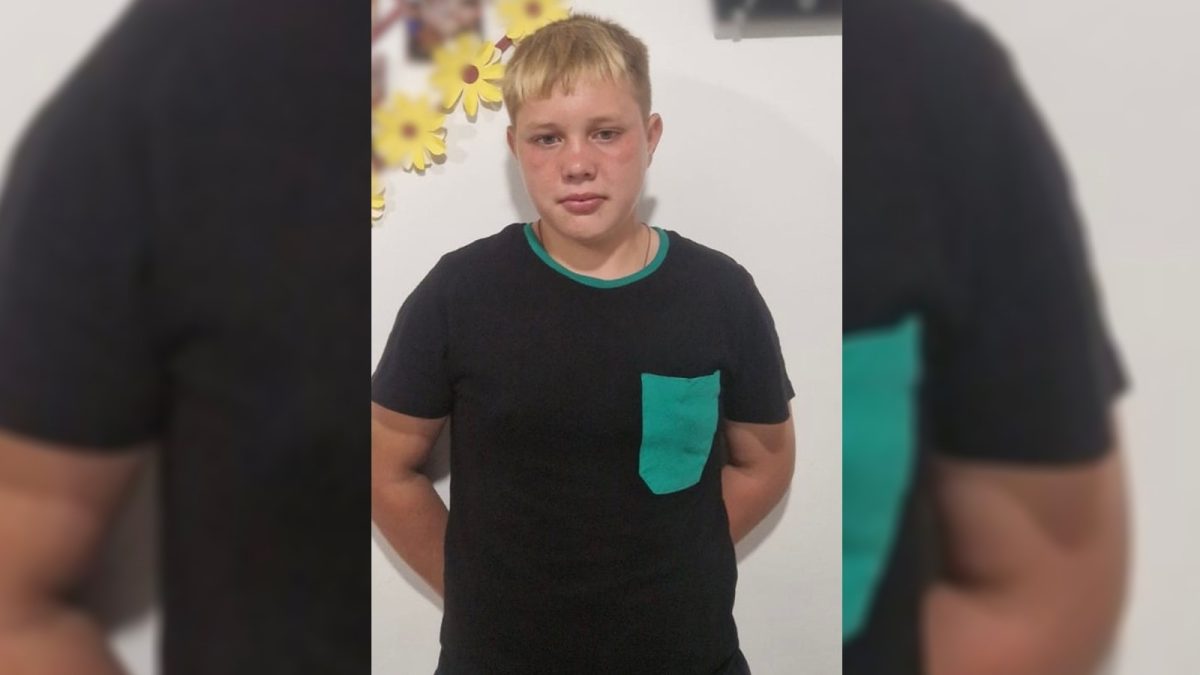 L-ați văzut? Un copil de 13 ani a dispărut. Persoanele care dețin și pot oferi informații sunt rugate să sune la 112 – UPDATE: Acesta a fost găsit