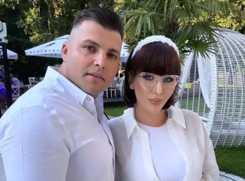 Dana Roba s-a despărțit de iubitul ei, Beniamin. În urmă cu câteva luni anunțau că fac nunta