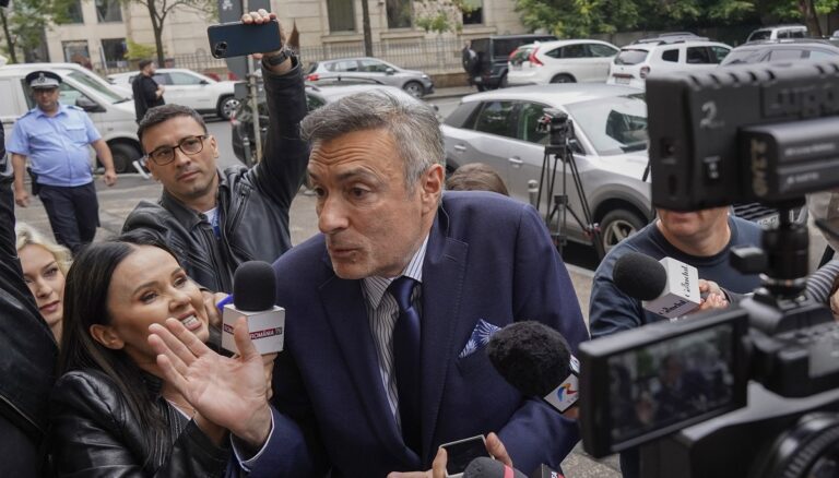 Foștii șefi SRI Florian Coldea și Dumitru Dumbravă rămân sub control judiciar