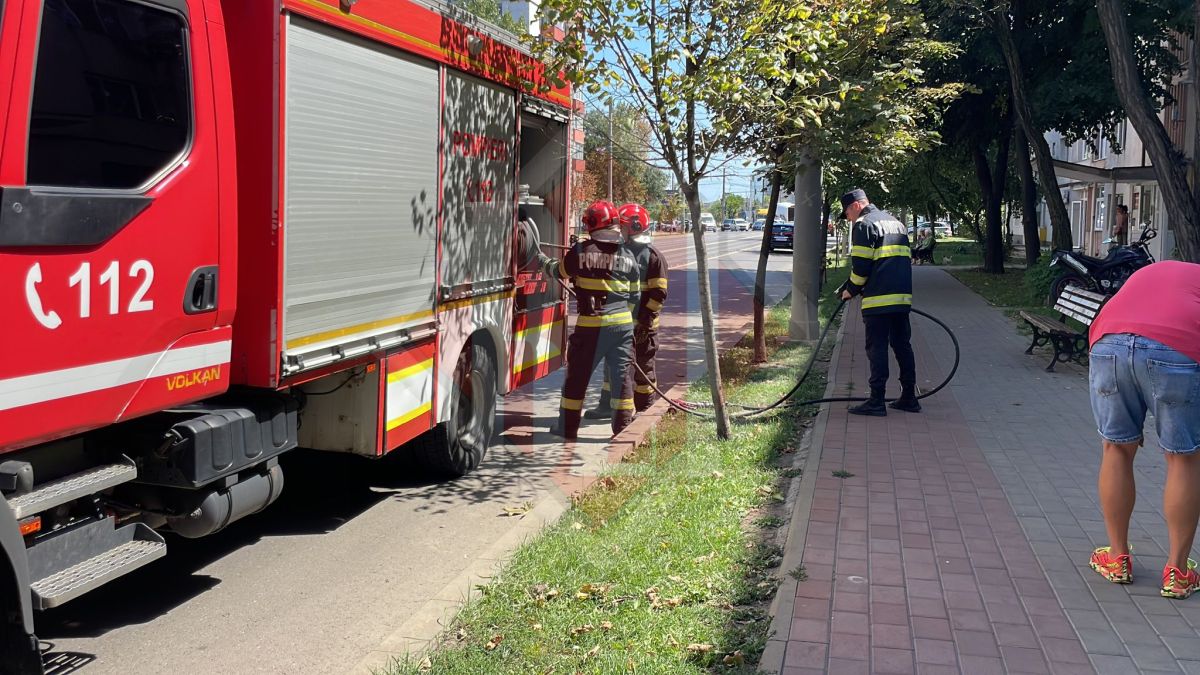 Incendiu la Iași! Flăcările au izbucnit la un apartament – UPDATE