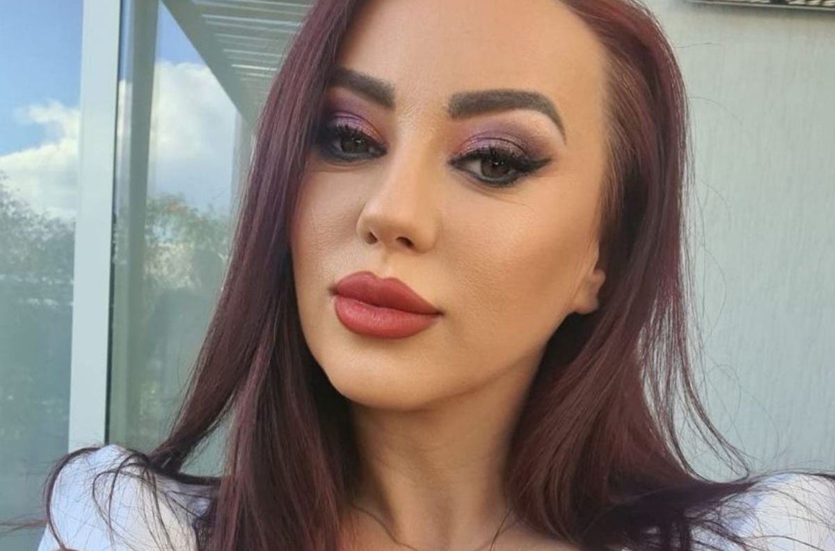 Larisa Drăgulescu se simte împlinită alături de noul iubit și fiul lor. Cine este bărbatul care i-a cucerit inima