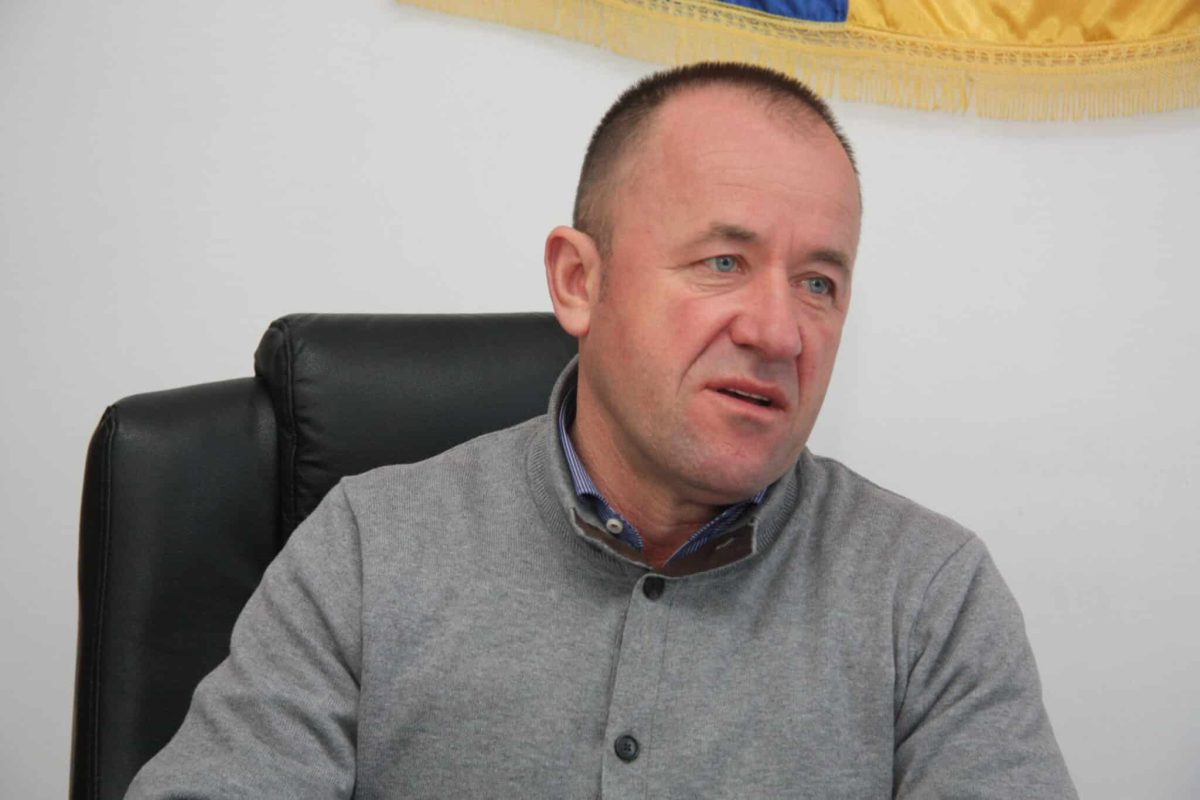 Exploziv! Fostul primar de la Schitu Duca, Mihai Mihalache a fost reținut pentru 24 de ore, după percheziții! Mâine va afla dacă va sta pentru următoarele 30 de zile în arest – EXCLUSIV