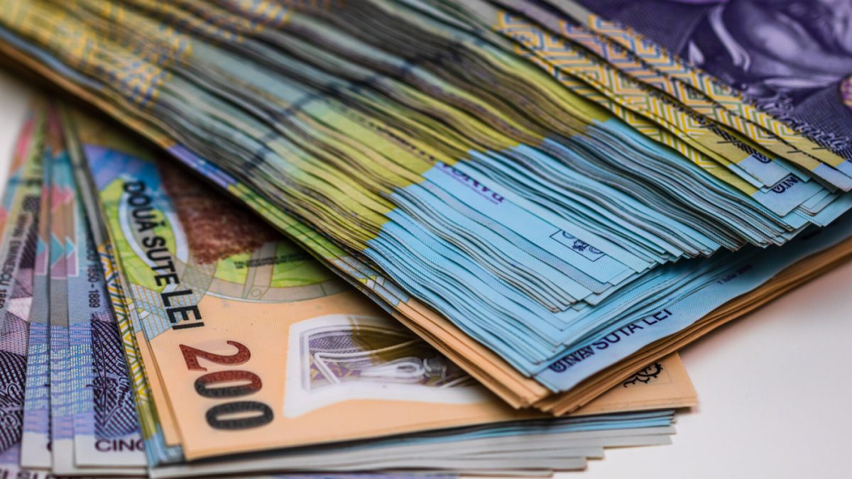 Pensiile din Iași au crescut de la 1 leu până la 5.000 de lei, după recalculare. Cine sunt norocoșii cărora le cresc veniturile din septembrie 2024Pensiile din Iași au crescut de la 1 leu până la 5.000 de lei, după recalculare. Cine sunt norocoșii cărora le cresc veniturile din septembrie 2024