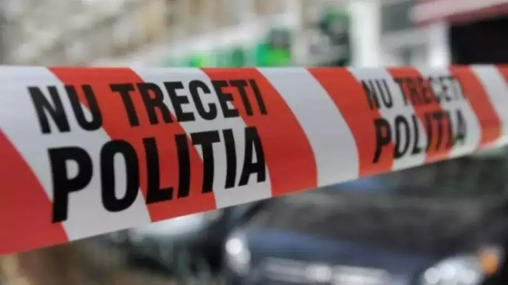 Panică iminentă! Un bărbat baricadat în casă și amenințând că se va arunca în aer a fost convins să renunțe după două ore de negocieri