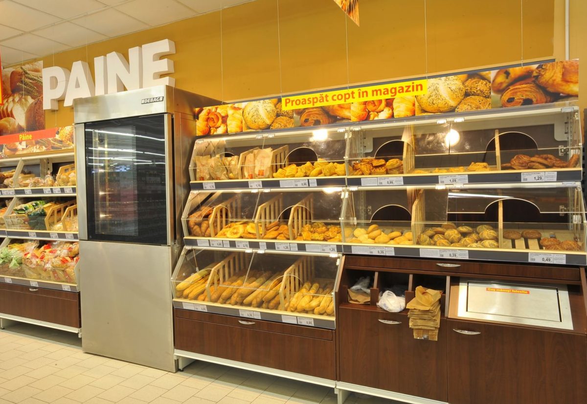 Ce produse poți să cumperi cu 1 leu în magazine din România. Experimentul făcut de o tânără