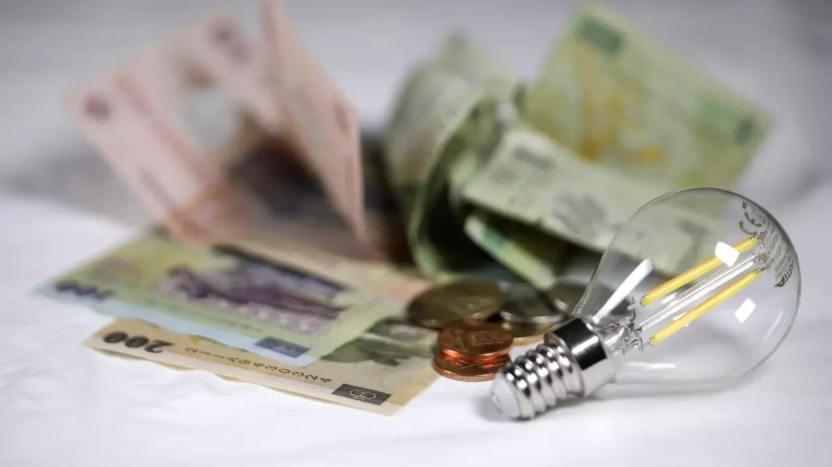 Cum se modifică facturile la energie ale românilor în 2025, după ce expiră termenul de compensare