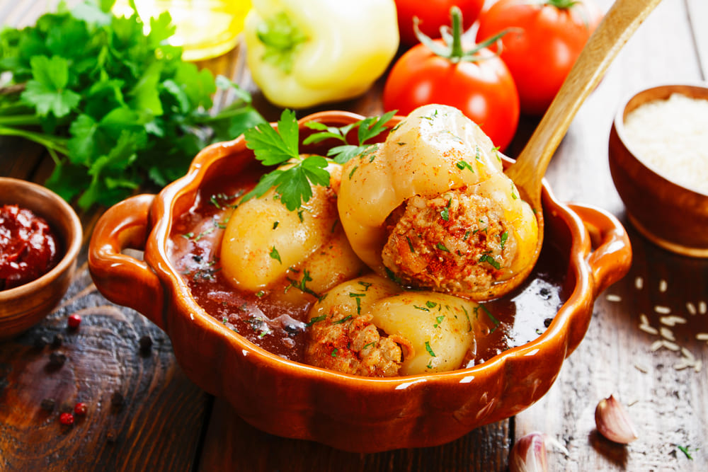 Rețeta pentru ardei umpluți cu carne de pui! Un adevărat răsfăț culinar!