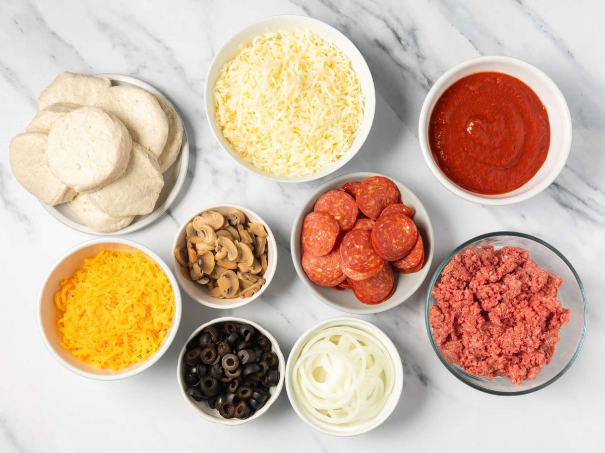 Ordinea ingredientelor pe pizza. Cum prepari blatul și alte sfaturi utile