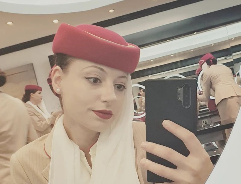 Ea este Denisa, stewardesa româncă găsită moartă în Japonia! „Costurile necesare pentru repatrierea corpului sunt extrem de ridicate!”