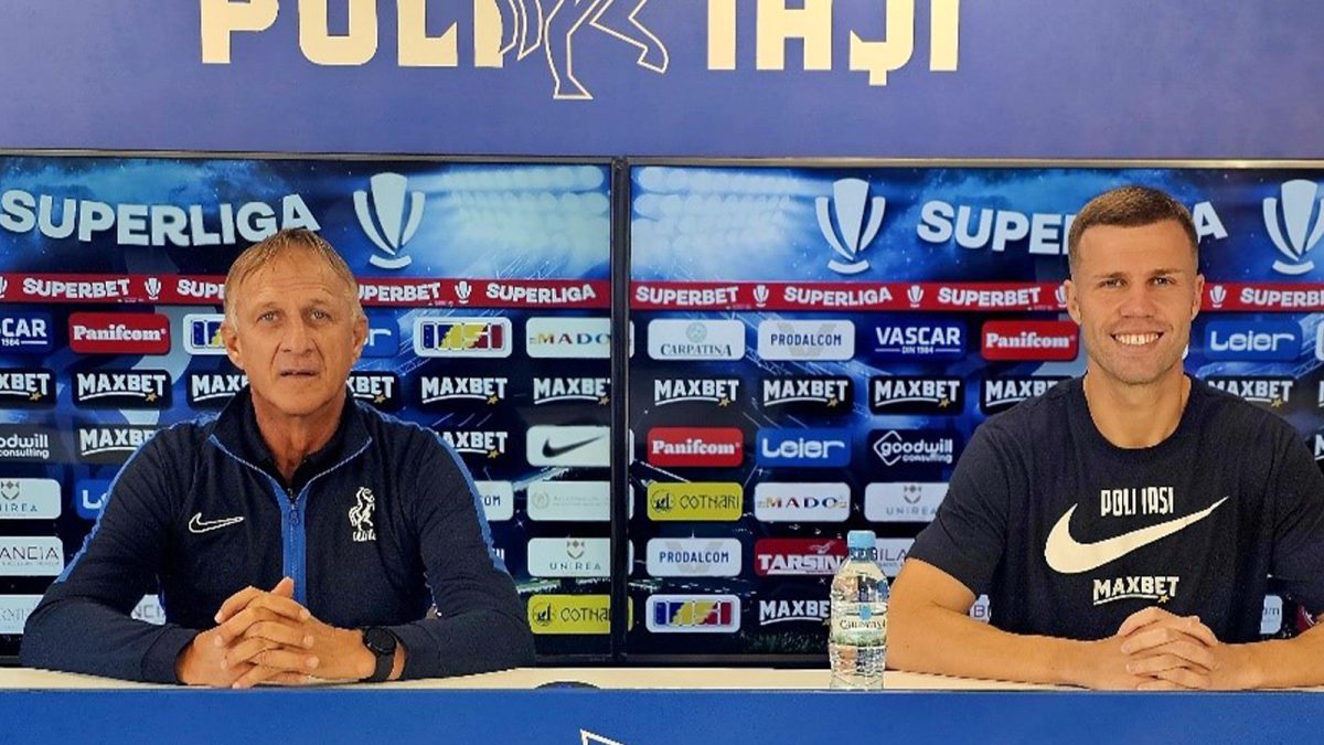 Jucătorii de la Politehnica Iași au plecat în deplasare, la Arad, pentru meciul cu UTA. Emil Săndoi vrea să îl învingă și pe Mircea Rednic