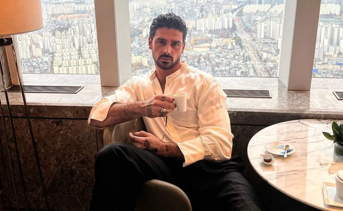 Michele Morrone, prezent la spectacolul Monicăi Odagiu. Ce spune actrița