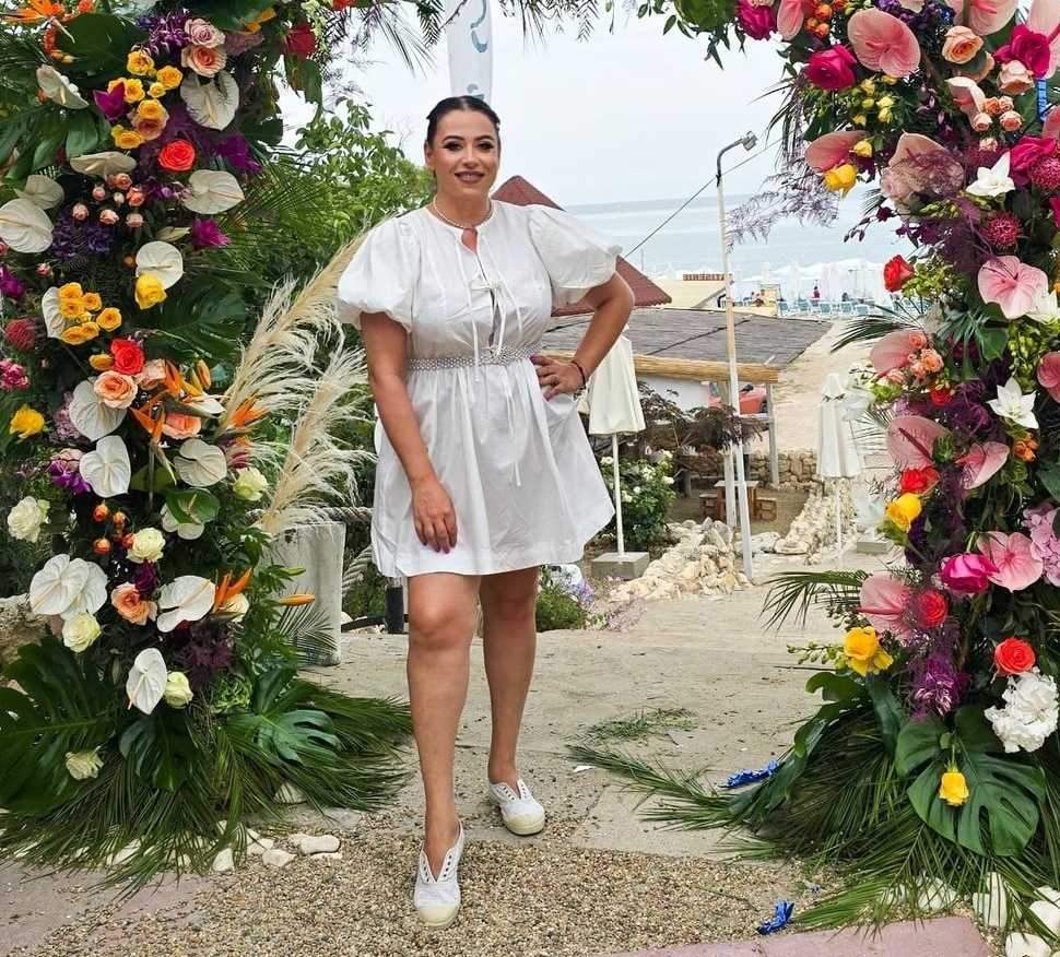 Oana Roman nu mai vrea să audă de relații, după despărțirea de Marius Elisei! Vedeta a rămas cu un gust amar: ”Cu toții avem anumite aventuri”