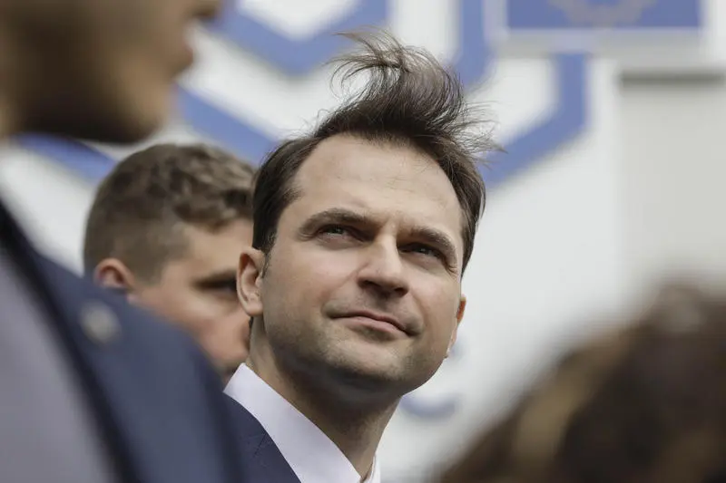 România mai pierde un obiectiv strategic. Sebastian Burduja privatizează proiectul hidrocentralei Tarnița-Lăpuștești