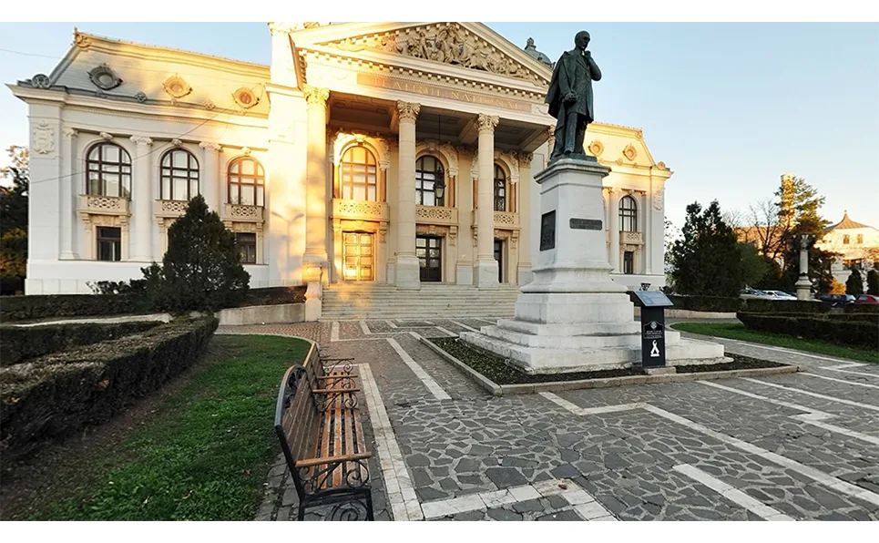 Premieră pe țară, în deschiderea stagiunii Naționalului ieșean „HAGA” de Sasha Denisova, în regia lui Cristian Hadji-Culea